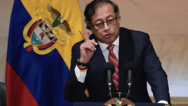 كولومبيا تقطع علاقاتها الدبلوماسية مع كيان العدو الصهيوني