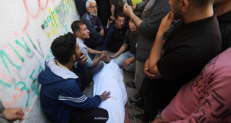 74,370 شهيدًا و175,371 مصابًا منذ بدء حرب الإبادة الصهيونية على غزة