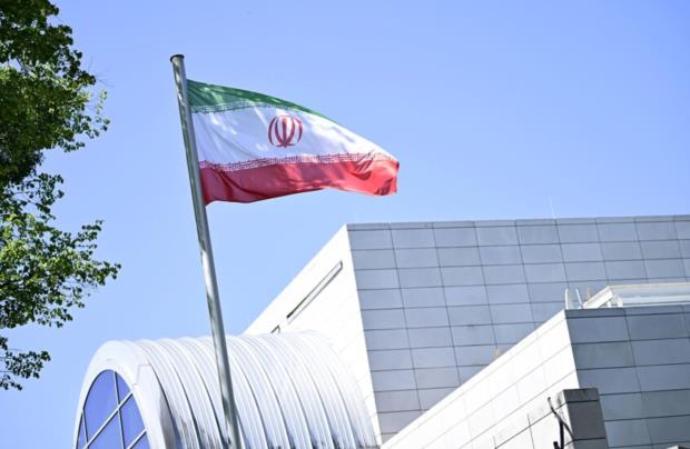 الأمن القومي الإيراني: سنمنع فتح مضيق هرمز المشروط والمحدد إذا استمر الحصار البحري الأمريكي وعرقلة حركة السفن