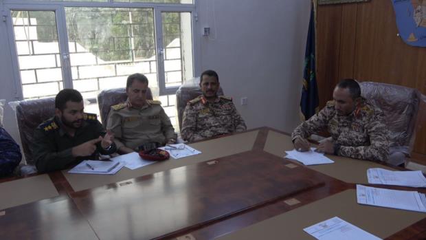 اللجنة الأمنية بالحديدة تناقش الخطة الأمنية لإجازة عيد الفطر وتؤكد رفع الجاهزية
