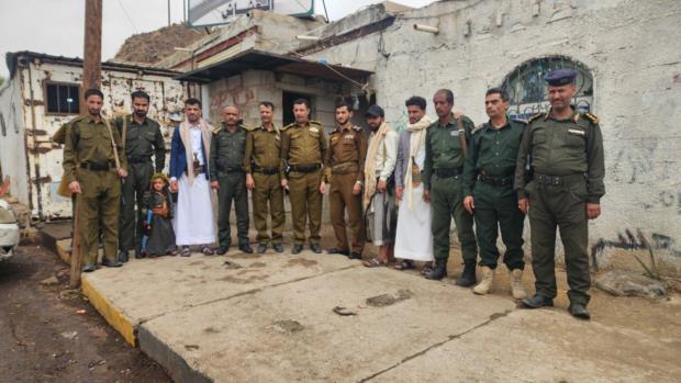 قيادات أمنية بمحافظة صنعاء تتفقد أحوال المرابطين خلال إجازة عيد الفطر المبارك