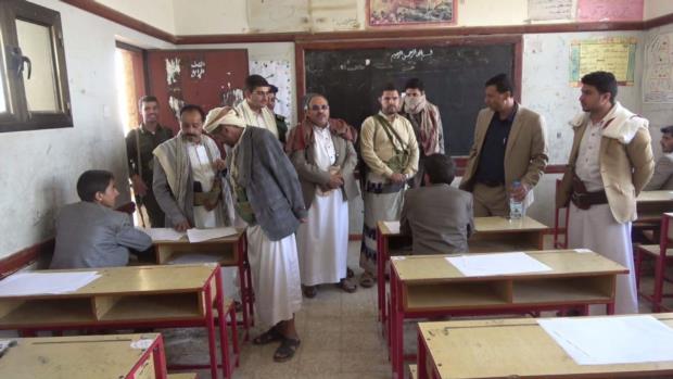 تفقد سير أنشطة الدورات الصيفية بمديرية خمر في عمران