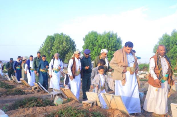 الحديدة: زيارة عيدية للمرابطين في النقاط الأمنية بمديرية باجل